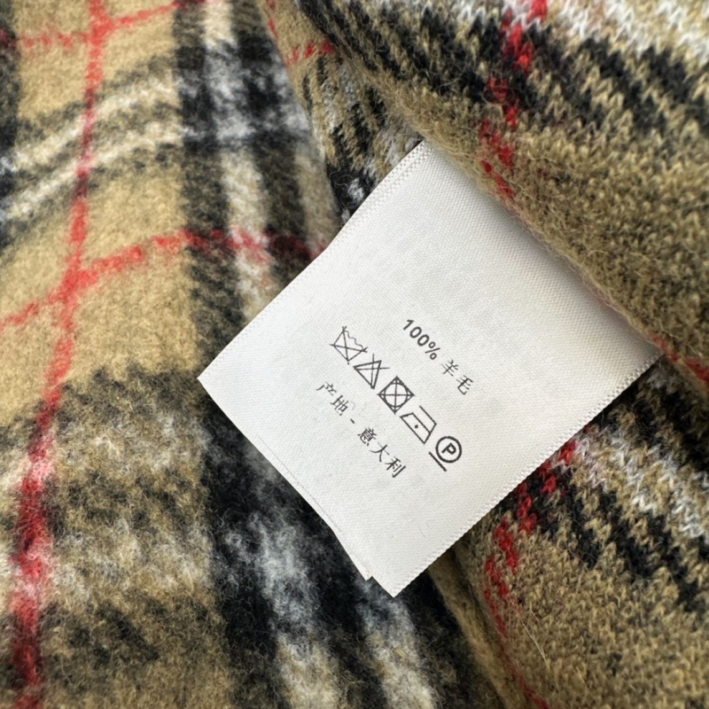 Bv*b*rry outwear